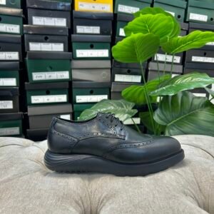 s02 chaussure en cuir noir