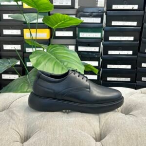 s013 chaussure en cuir noir